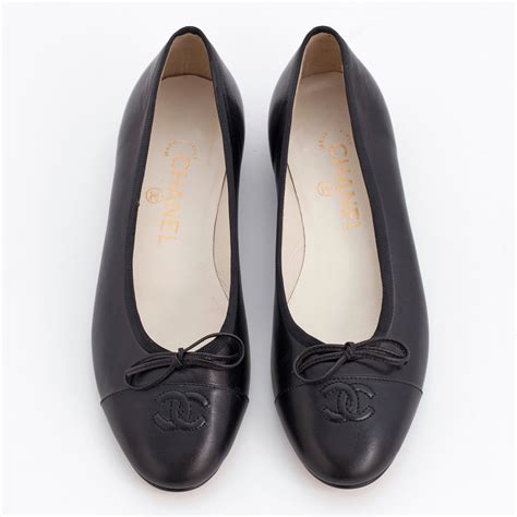 the Chanel ballet flat